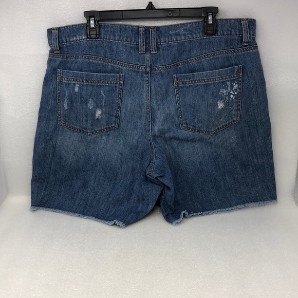NY&CO. Shorts Distressed Jean Size 14 - Picture 2 of 11